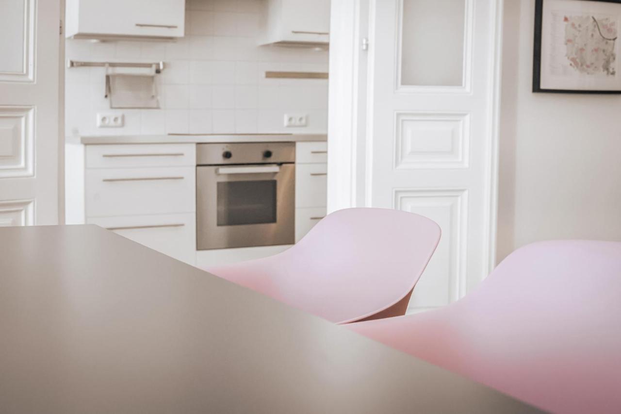 Heymi Apartments Kluckygasse Vienna Esterno foto